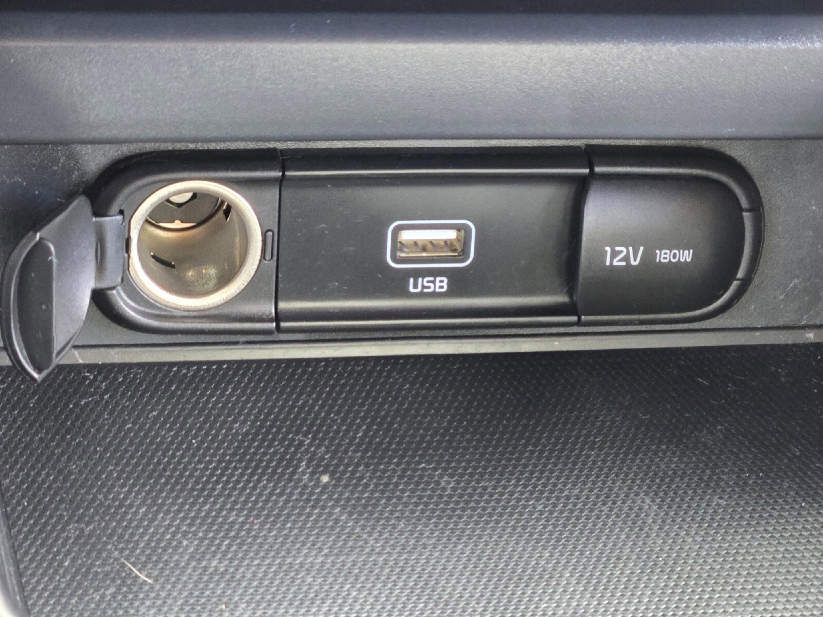 Used 2021 Kia Soul LX image 42