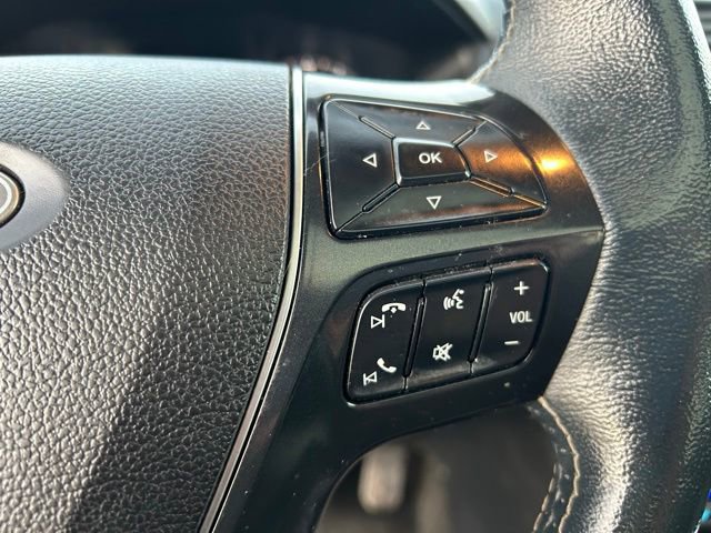 Used 2017 Ford Explorer Platinum image 12