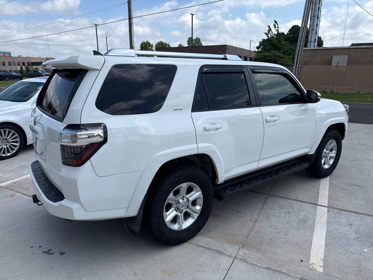 Used 2014 Toyota 4Runner SR5 Premium RWD image 10