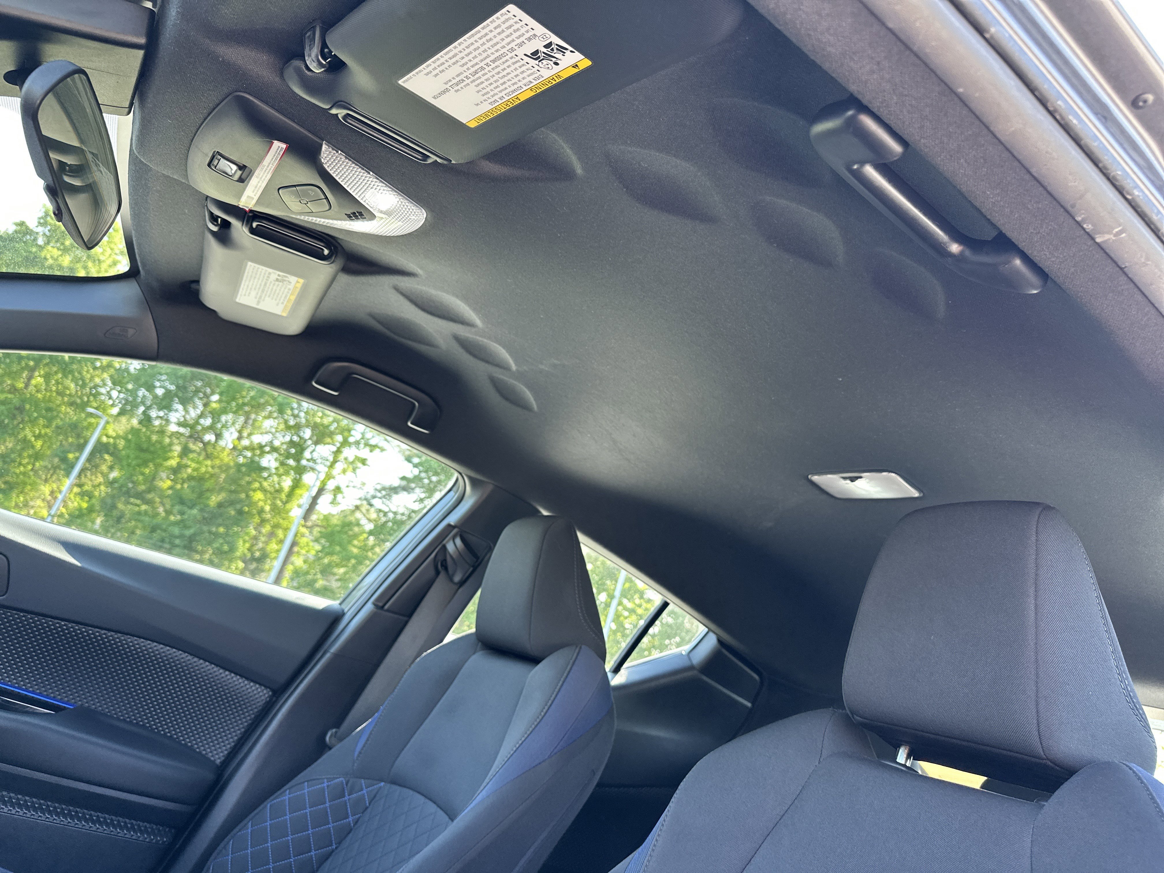 Used 2021 Toyota C-HR XLE FWD image 28