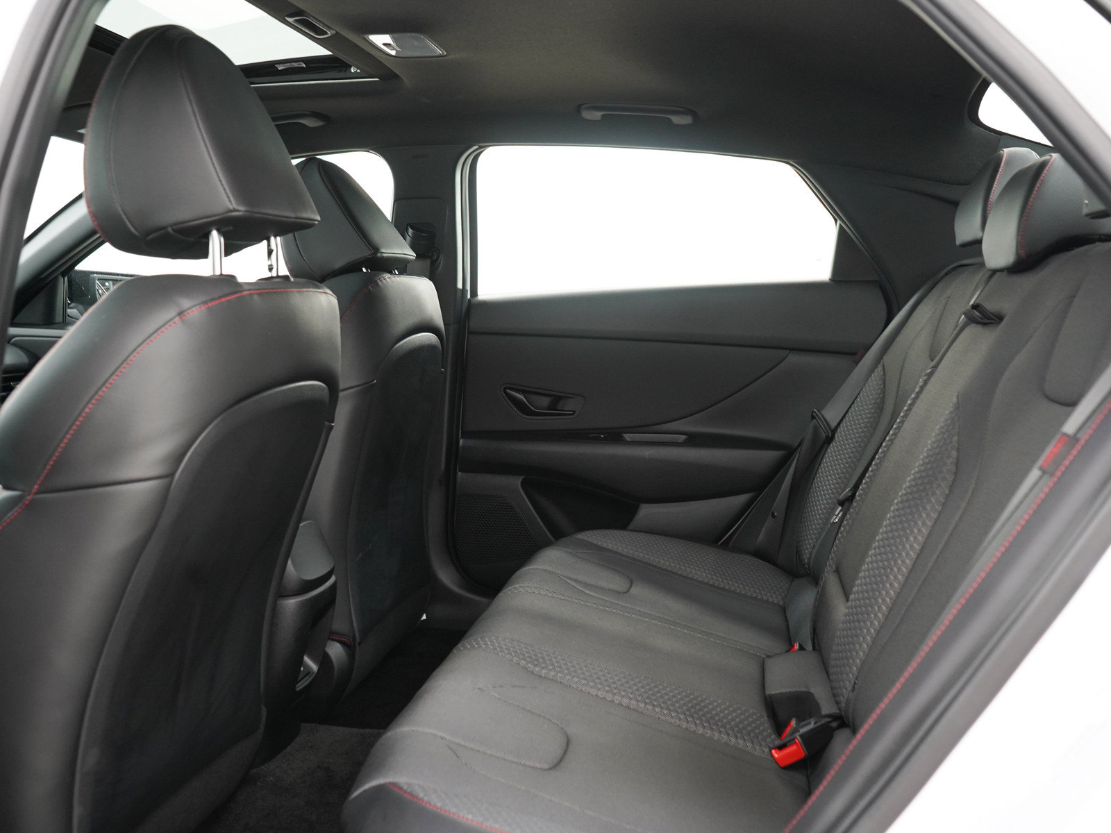 Used 2025 Hyundai Elantra N Line FWD image 16