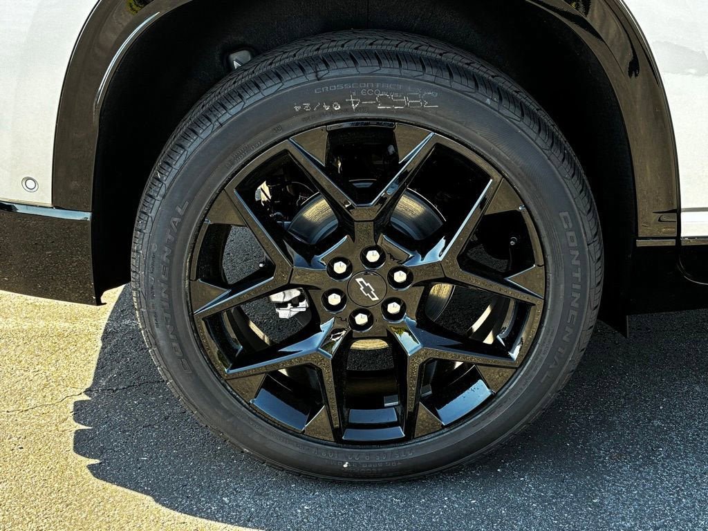 New 2026 Chevrolet Traverse RS w/ LPO, Floor Liner Package AWD/4WD image 57