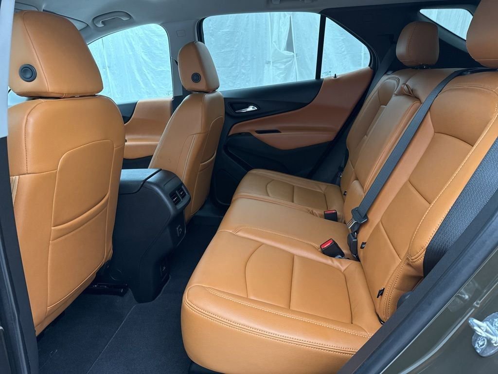 Used 2023 Chevrolet Equinox LT image 16