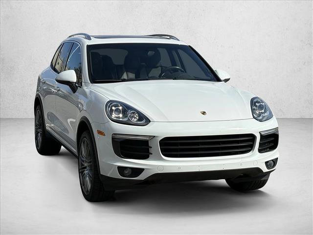 Used 2016 Porsche Cayenne image 3