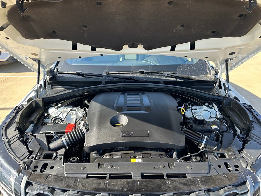 Used 2023 Land Rover Range Rover Velar R-Dynamic S image 29