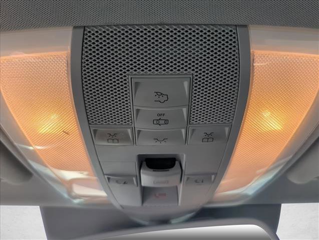 Used 2014 Mercedes-Benz E 550 Coupe image 26