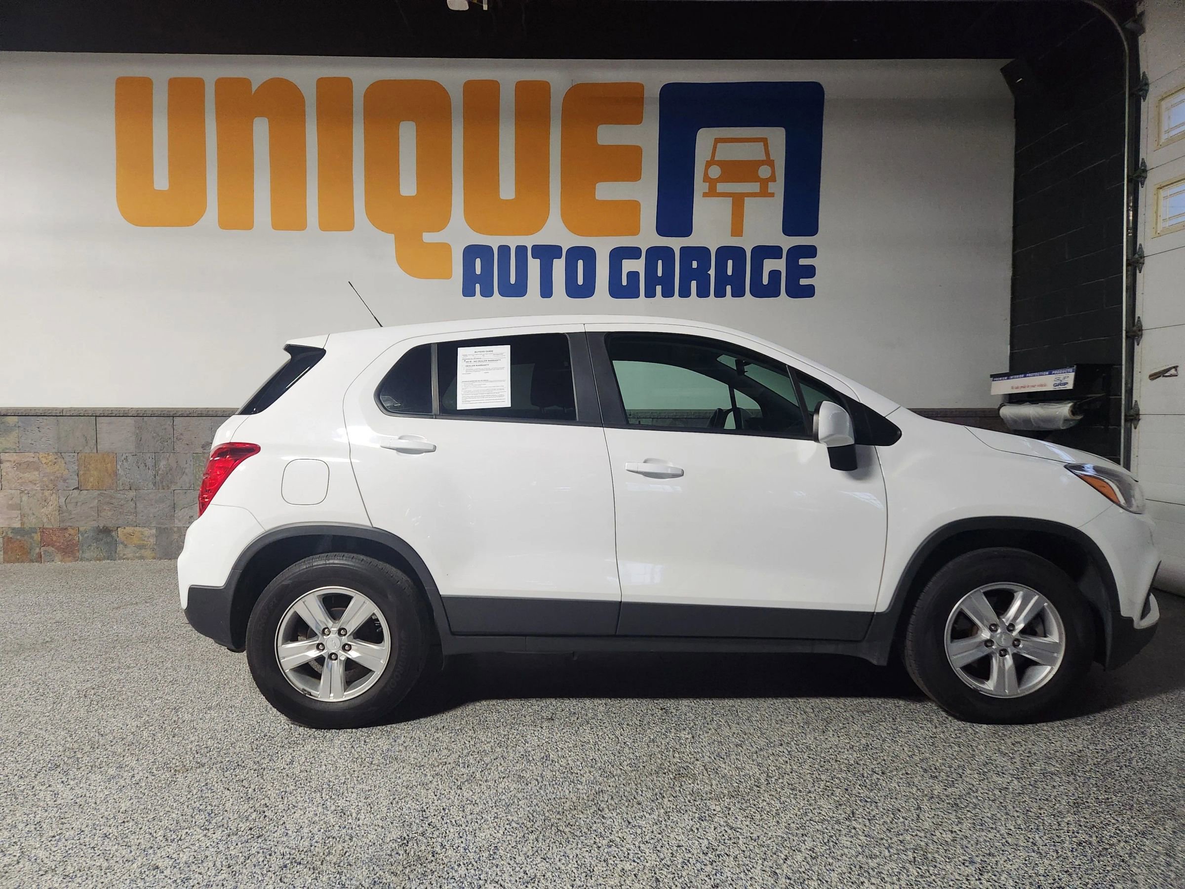 Used 2019 Chevrolet Trax LS w/ Tint and Cruise Package image 2
