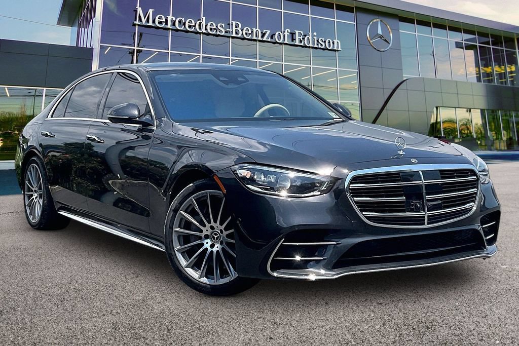 Certified 2025 Mercedes-Benz S 580e 4MATIC Sedan image 1