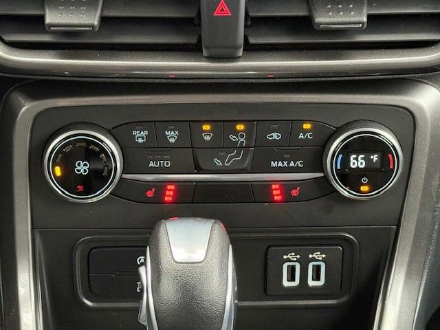 Used 2022 Ford EcoSport SE image 23