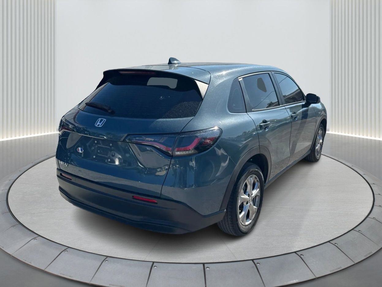 Used 2023 Honda HR-V LX image 6