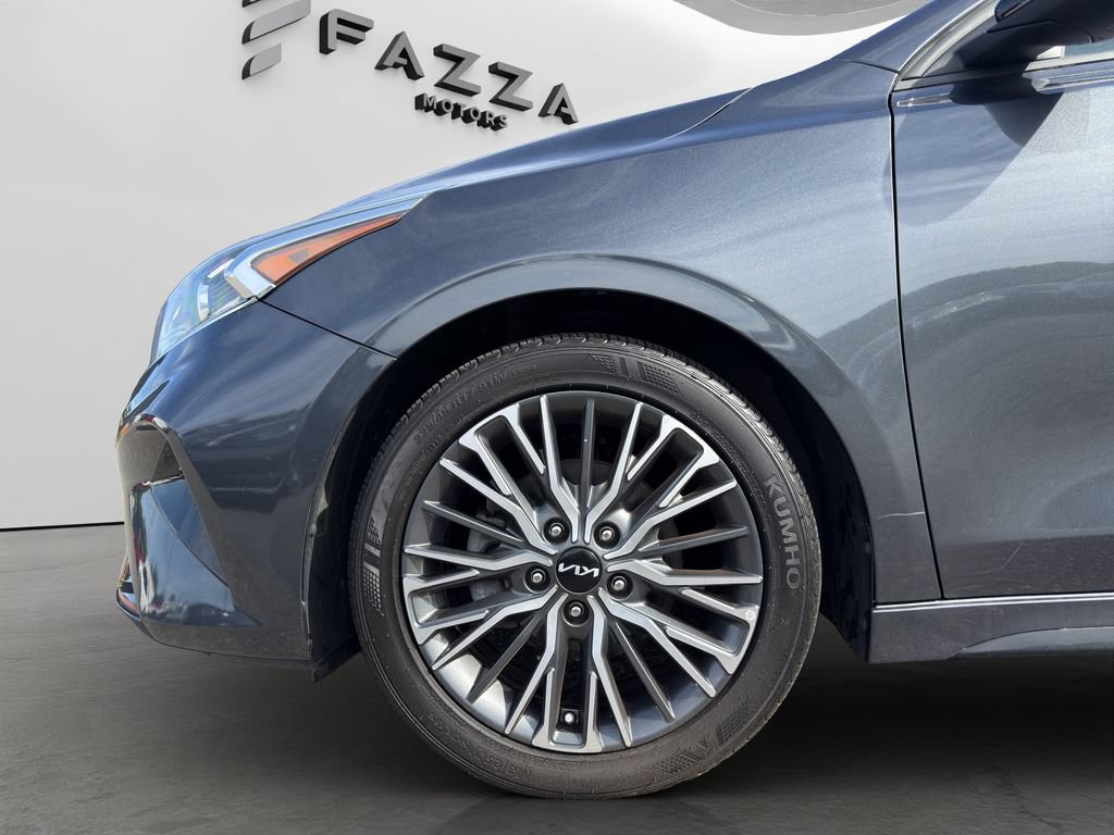 Used 2023 Kia Forte GT-Line w/ GT-Line Premium Package FWD image 21