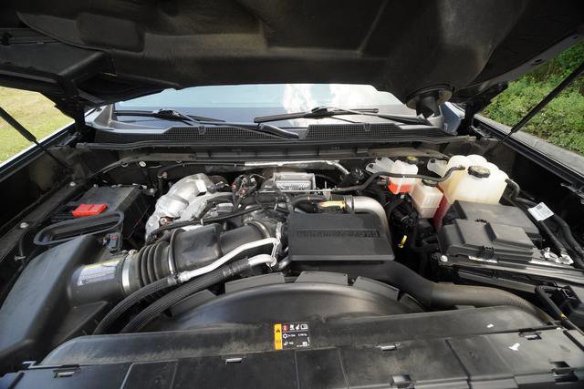 Used 2022 Chevrolet Silverado 2500 LTZ w/ LTZ Plus Package AWD/4WD image 10