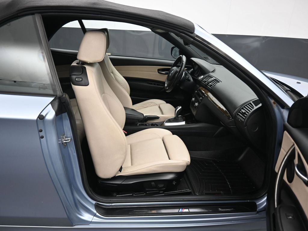 Used 2012 BMW 135i Convertible image 31
