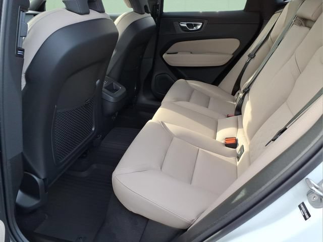 New 2026 Volvo XC60 B5 Plus w/ Protection Package Premier AWD/4WD image 11