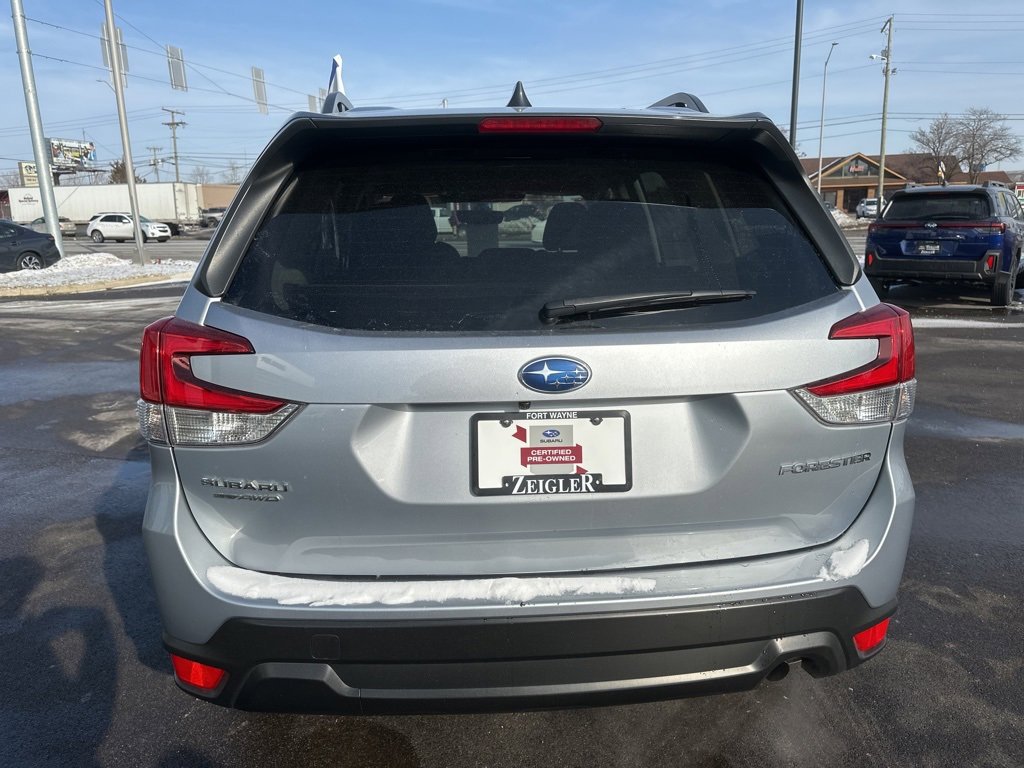 Certified 2024 Subaru Forester Premium image 5