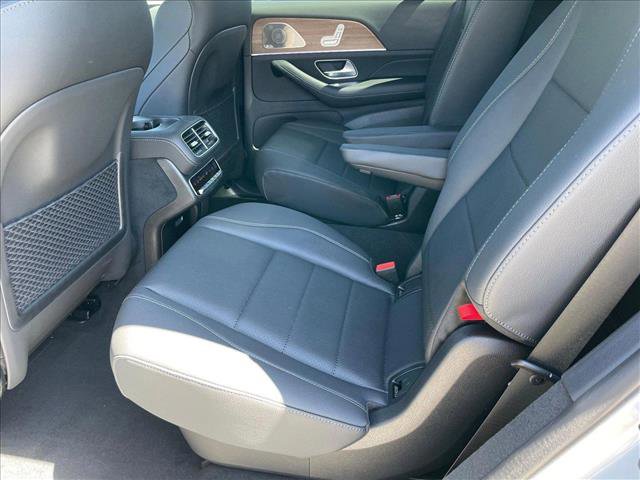 New 2025 Mercedes-Benz GLS 450 4MATIC image 15