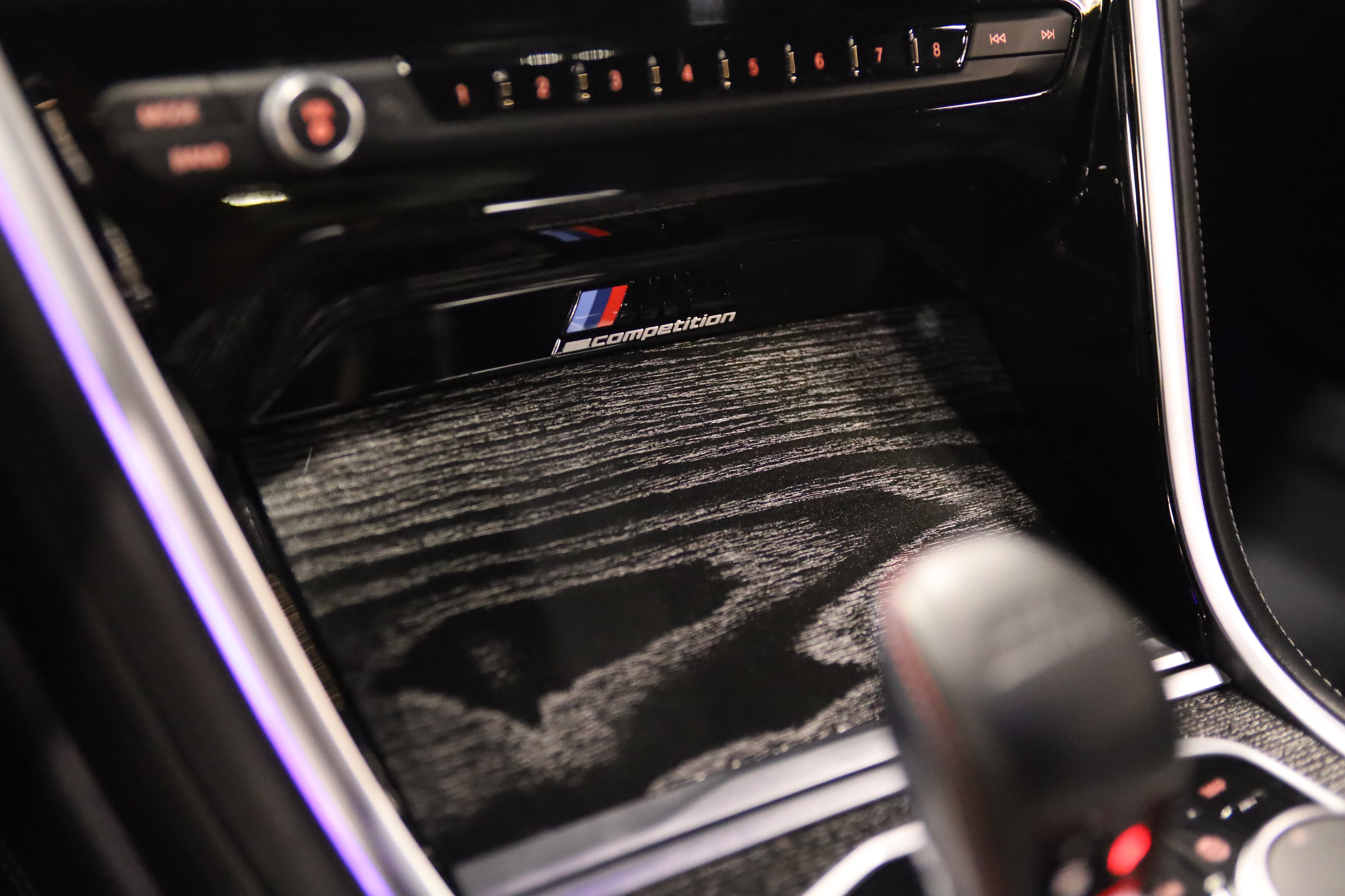 Used 2020 BMW M8 Competition AWD/4WD image 31