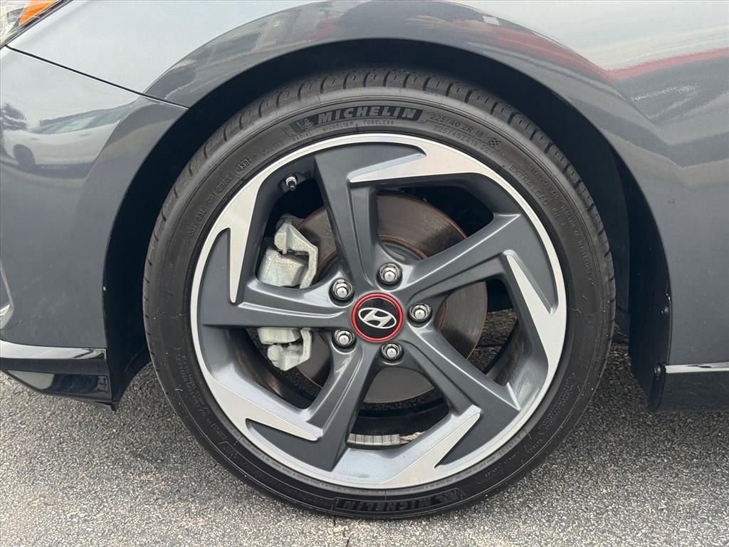 Used 2020 Hyundai Veloster Turbo Ultimate image 9