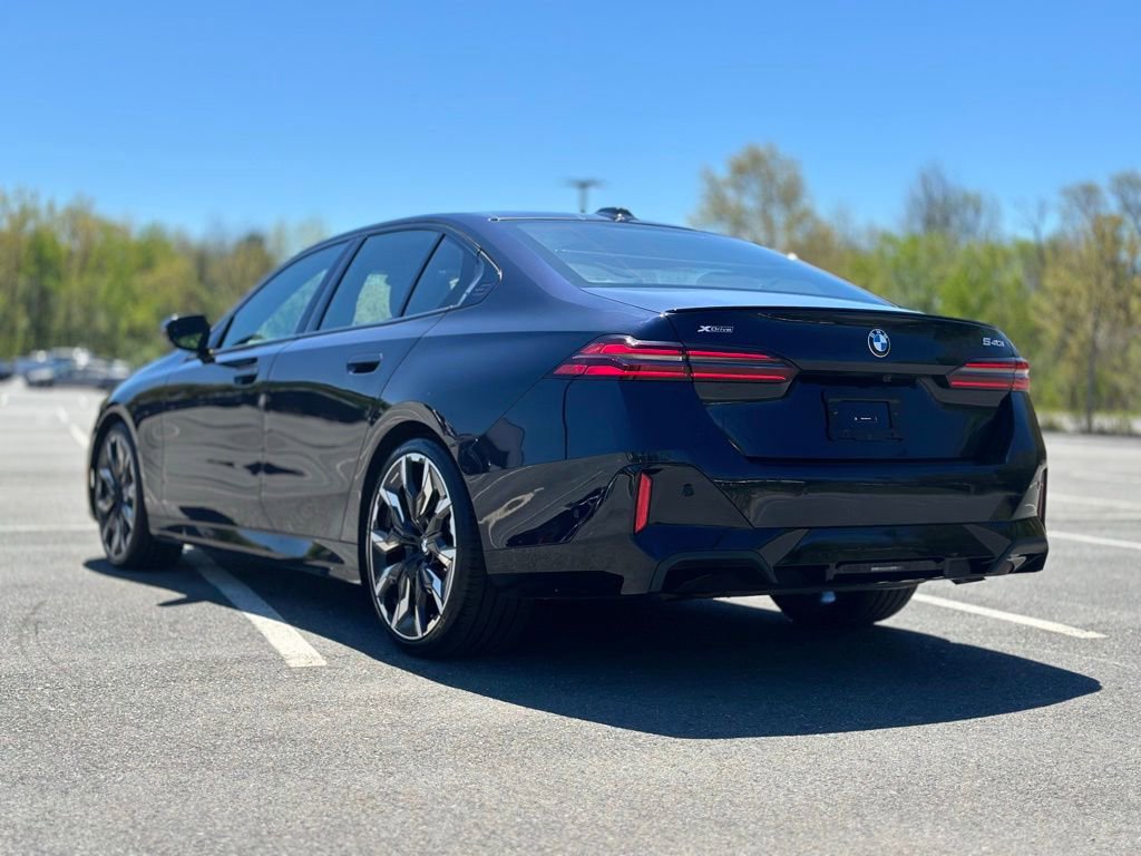 Certified 2024 BMW 540i xDrive w/ Executive Package AWD/4WD image 4
