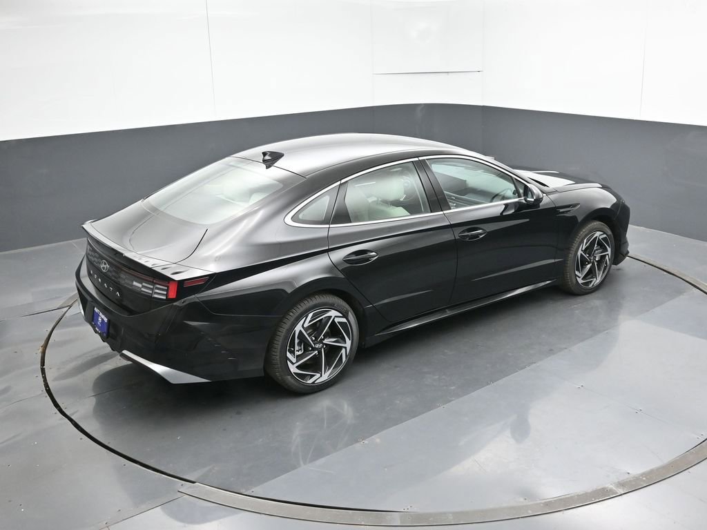 New 2026 Hyundai Sonata SEL FWD image 21