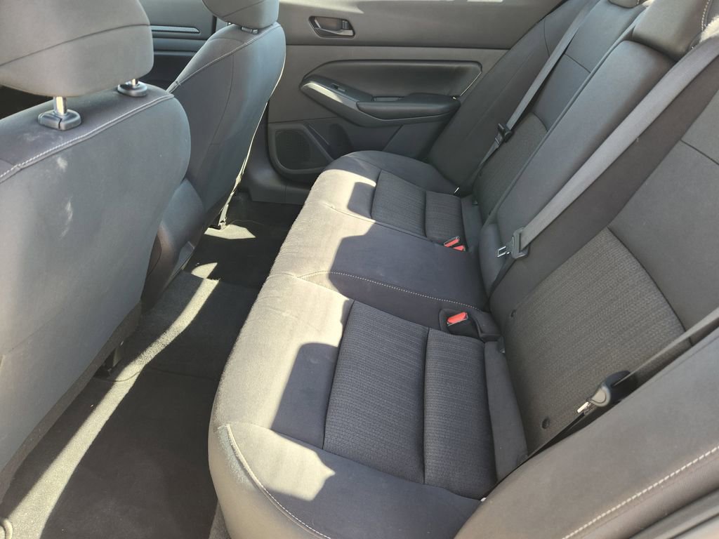 Used 2024 Nissan Altima 2.5 S image 30