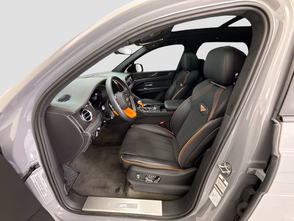 Certified 2023 Bentley Bentayga AWD/4WD image 18