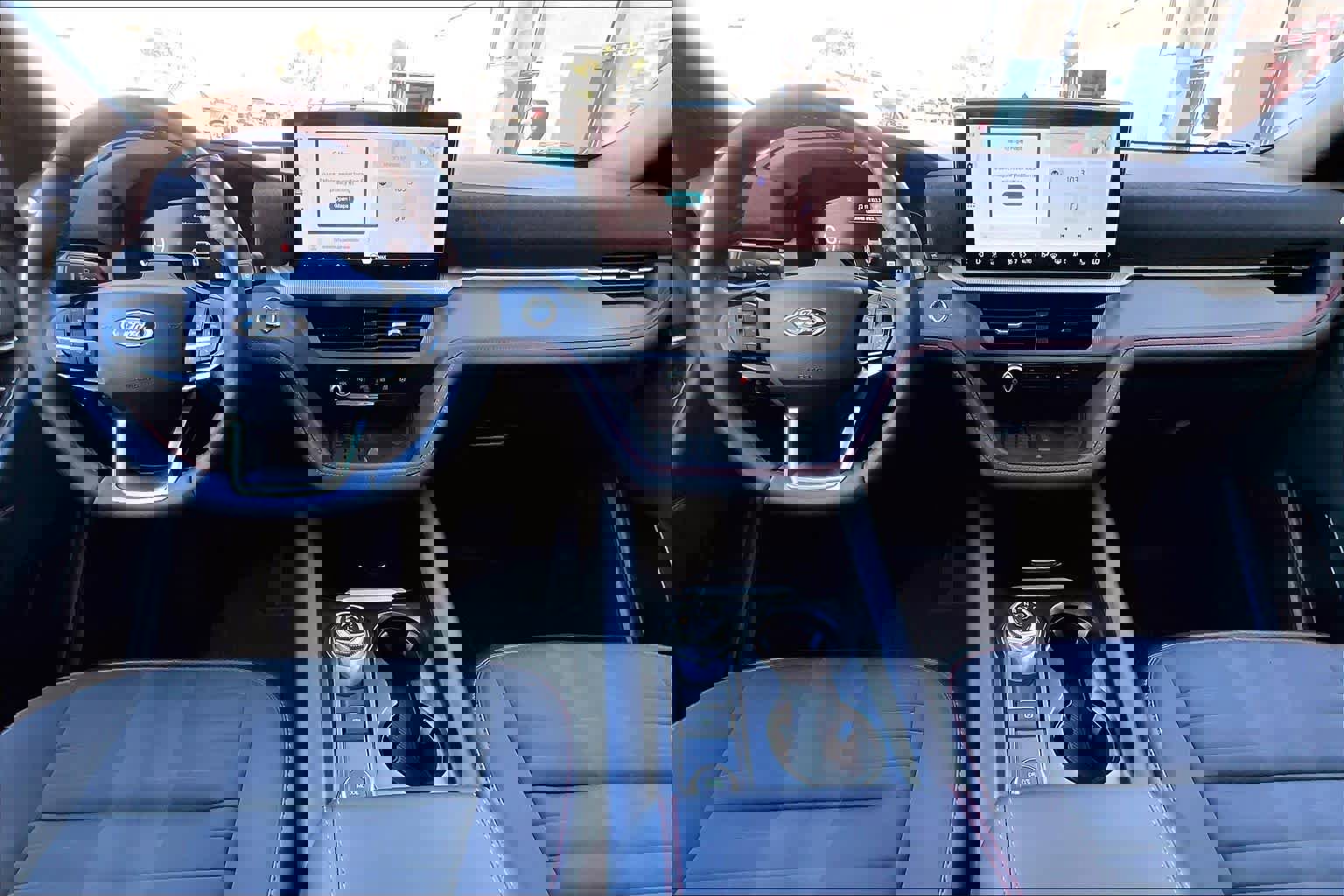 Used 2025 Ford Explorer ST-Line w/ Premium Package image 20