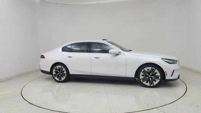 Used 2026 BMW 540i xDrive image 63