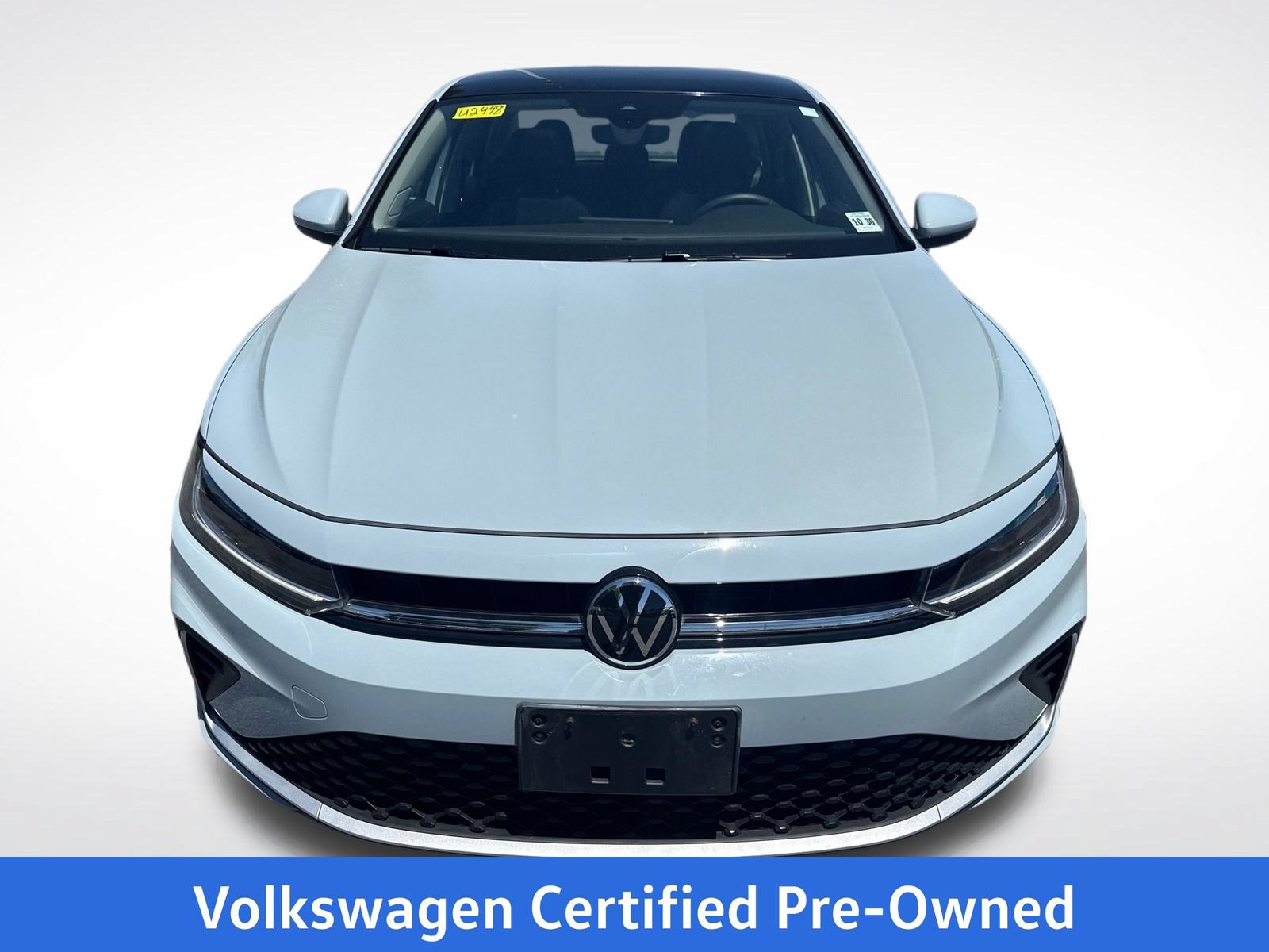 Certified 2026 Volkswagen Jetta SE FWD image 9