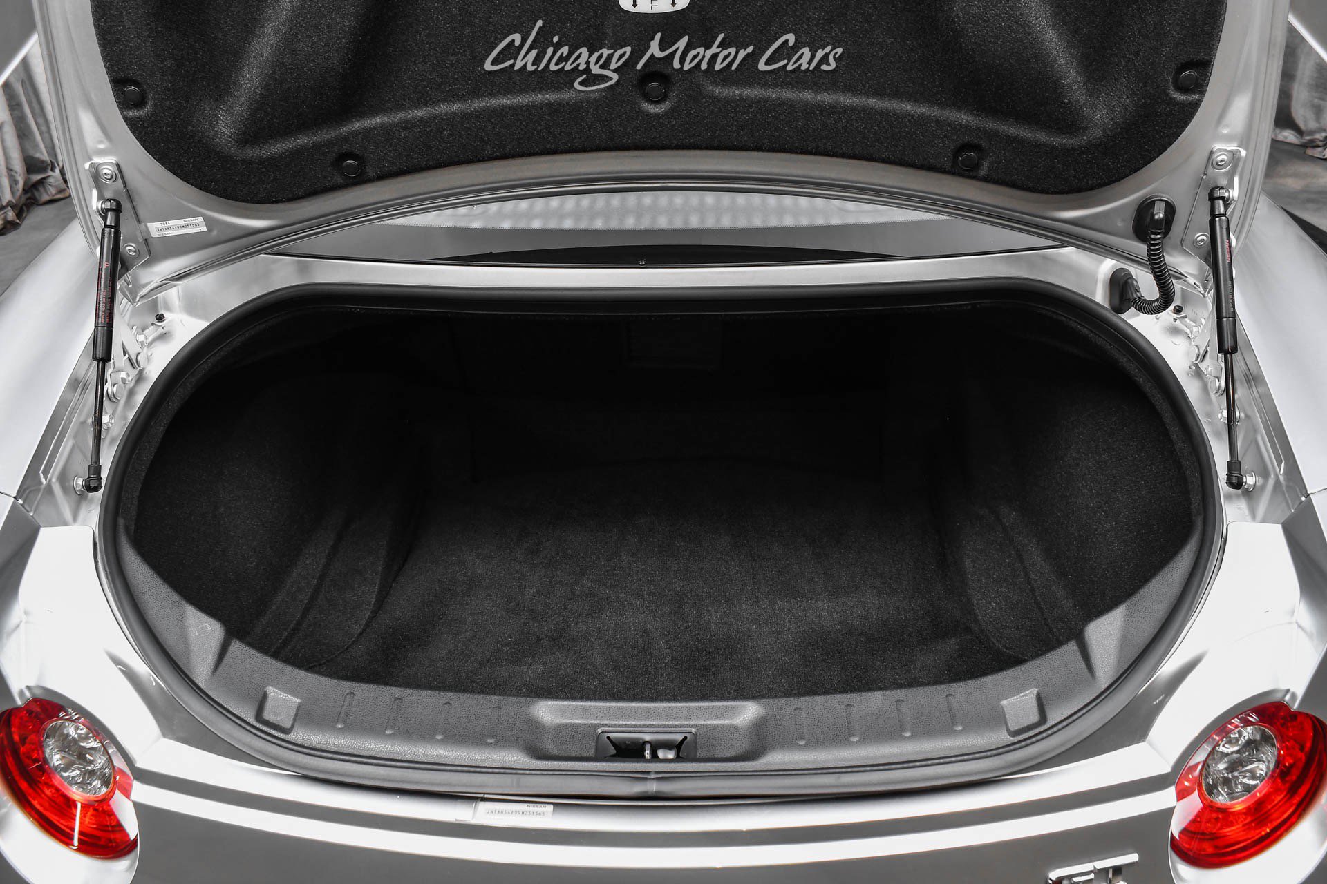Used 2009 Nissan GT-R Premium AWD/4WD image 48