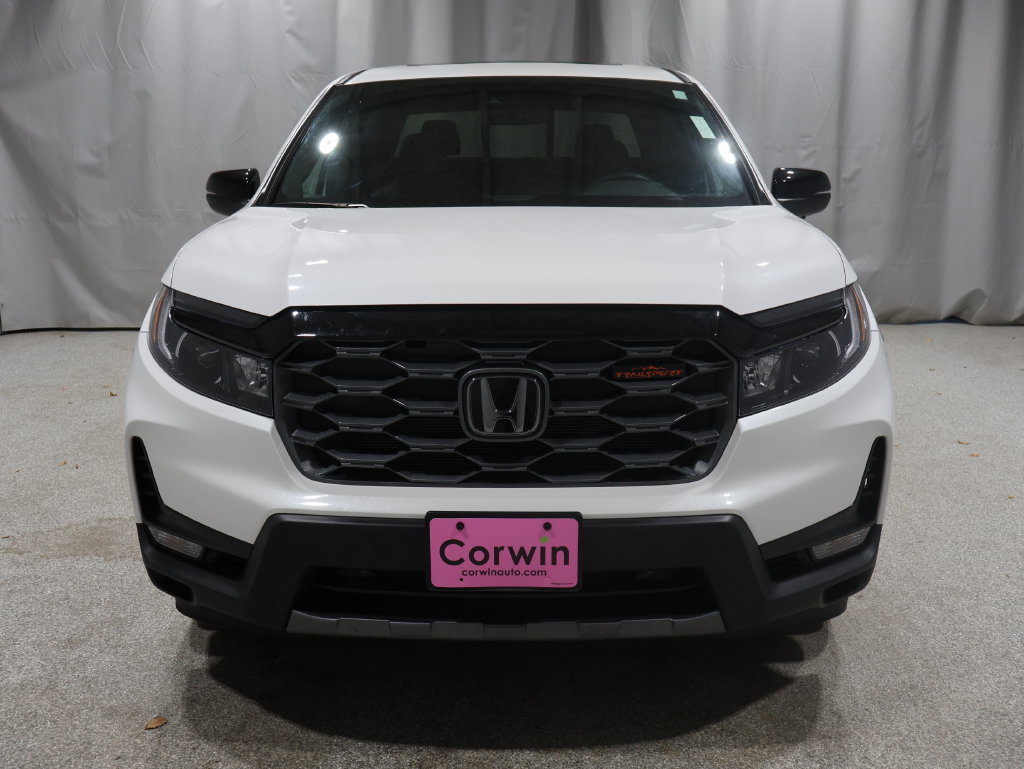 Used 2025 Honda Ridgeline TrailSport image 8