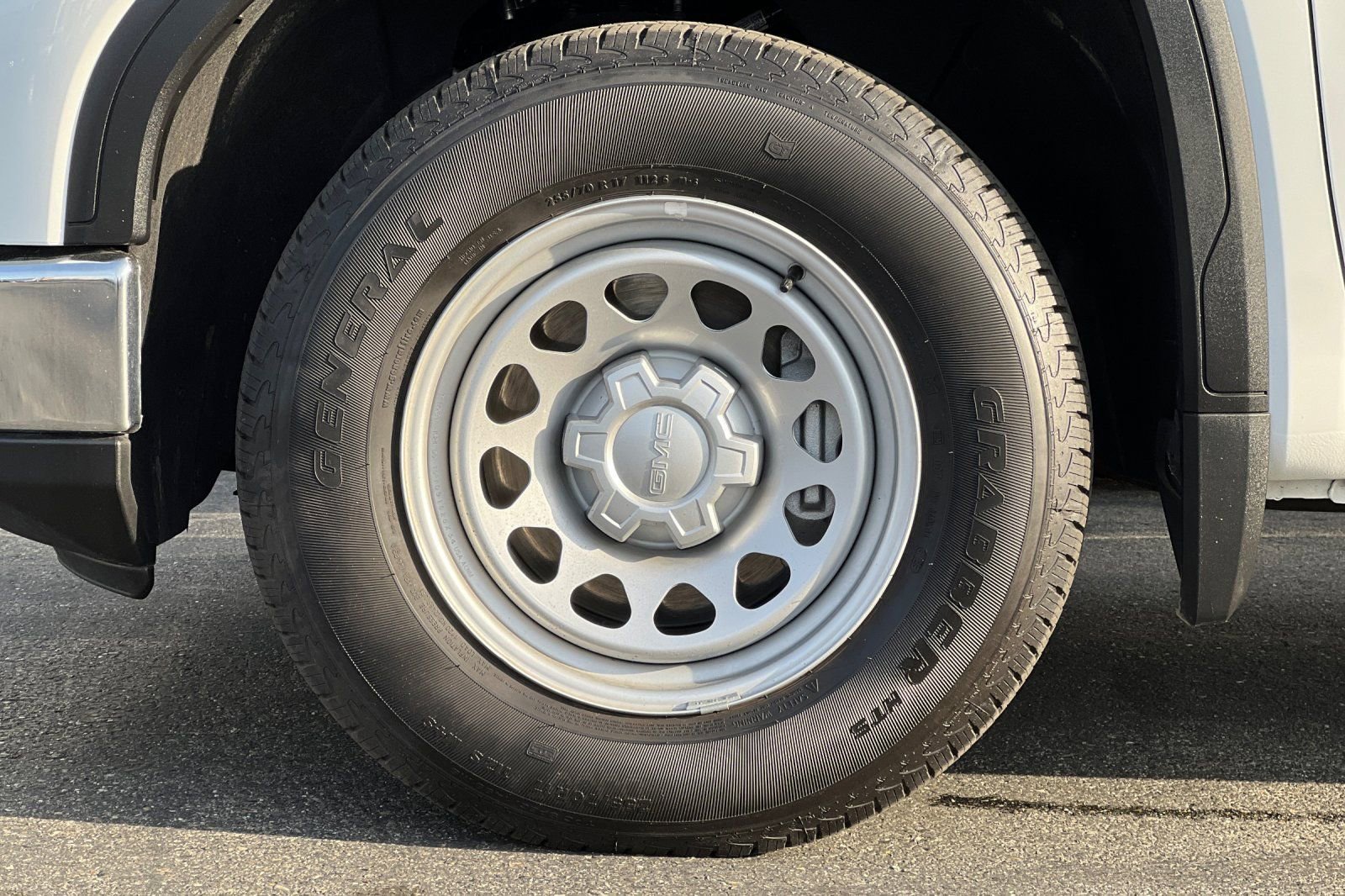 Used 2026 GMC Sierra 1500 Pro w/ Pro Value Package image 35