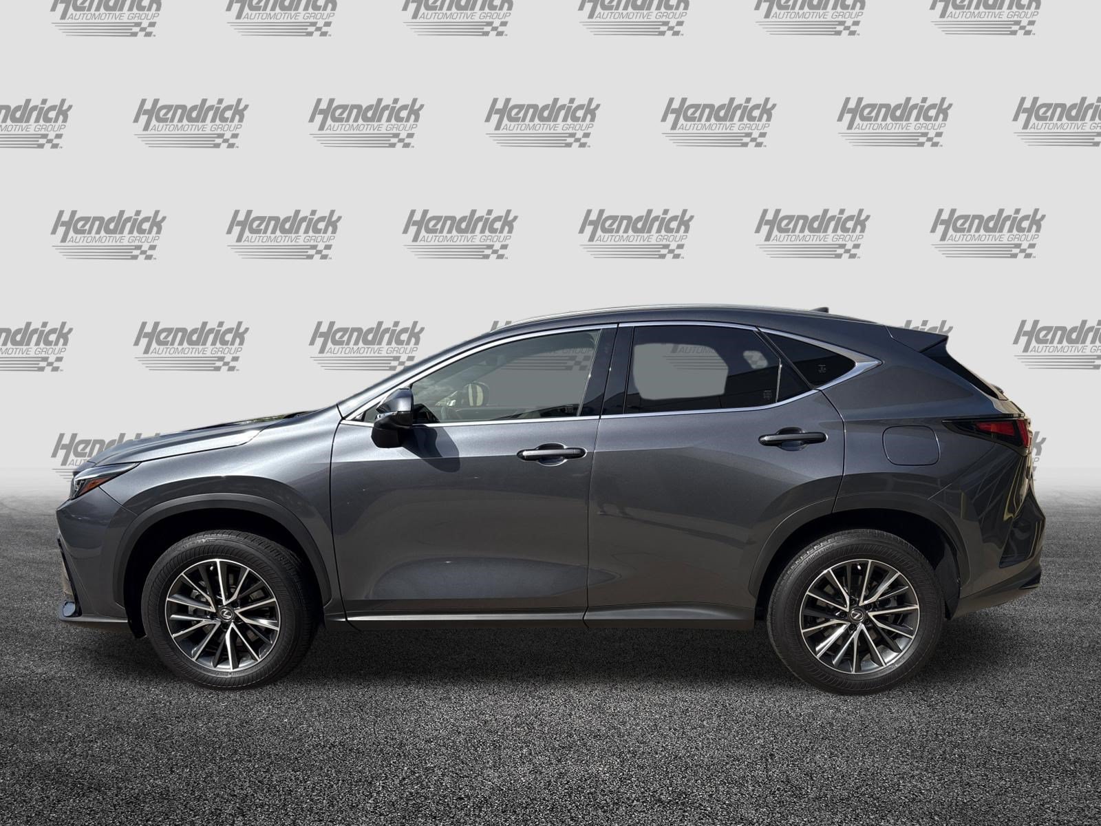 Used 2023 Lexus NX 250 FWD w/ Towing Package (2000 Lbs) image 6