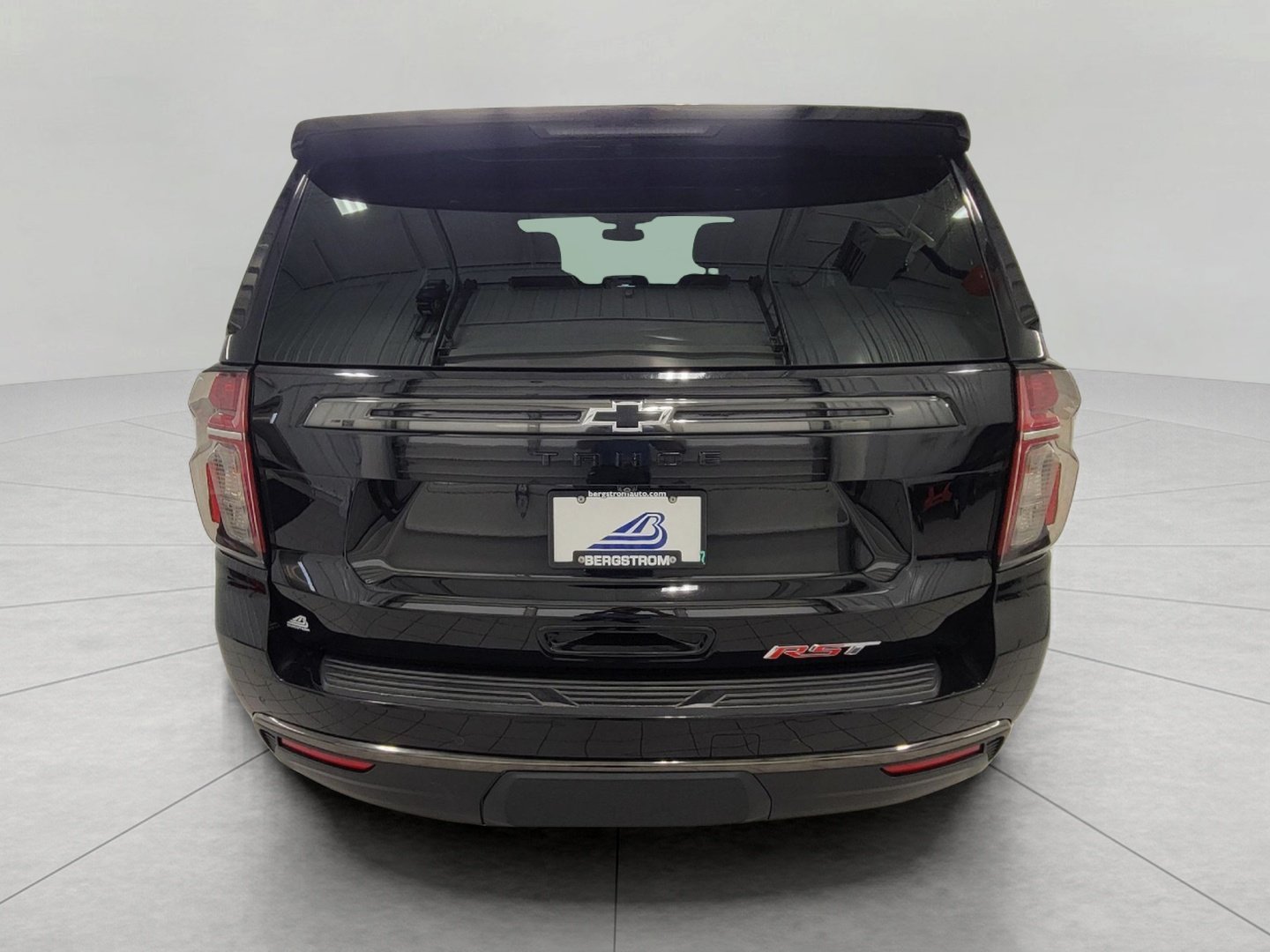 Used 2021 Chevrolet Tahoe RST w/ Luxury Package AWD/4WD image 26