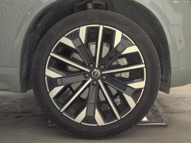 Used 2026 Volvo XC90 B6 Plus AWD/4WD image 9