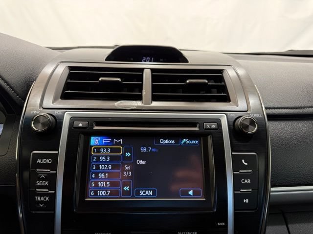 Used 2013 Toyota Camry SE FWD image 31