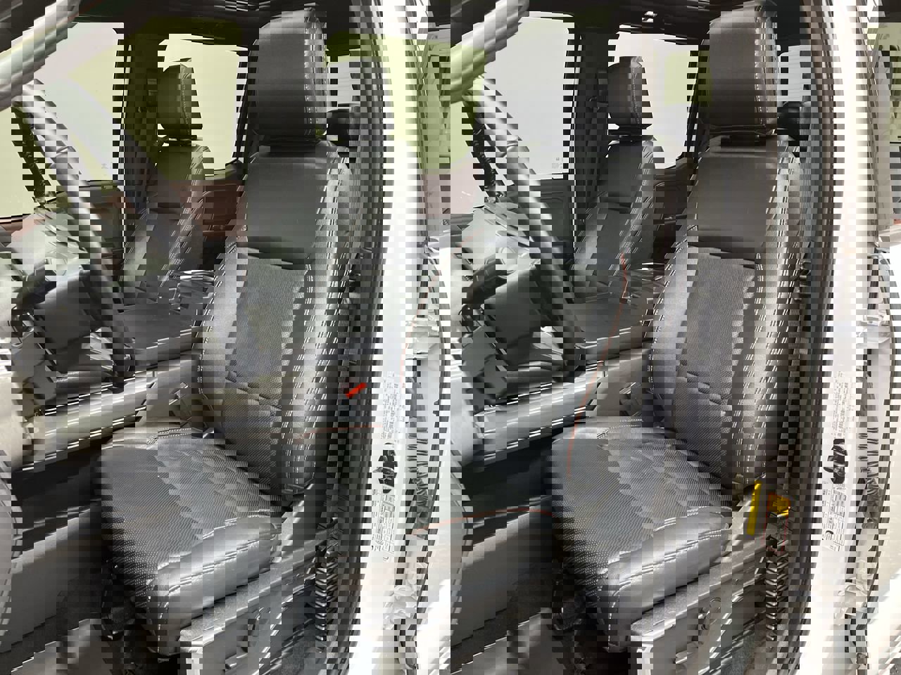 Used 2023 Ford F150 Lariat w/ Max Trailer Tow Package image 14