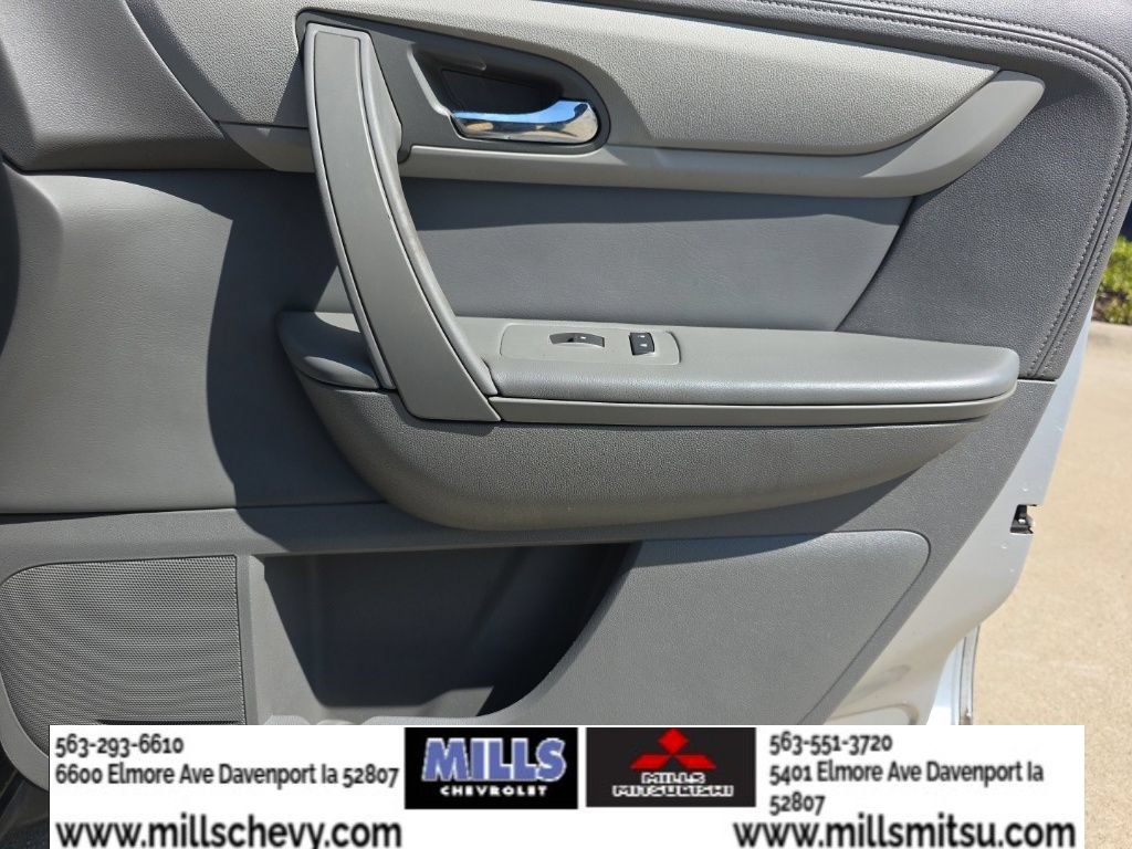 Used 2015 Chevrolet Traverse LS FWD image 22
