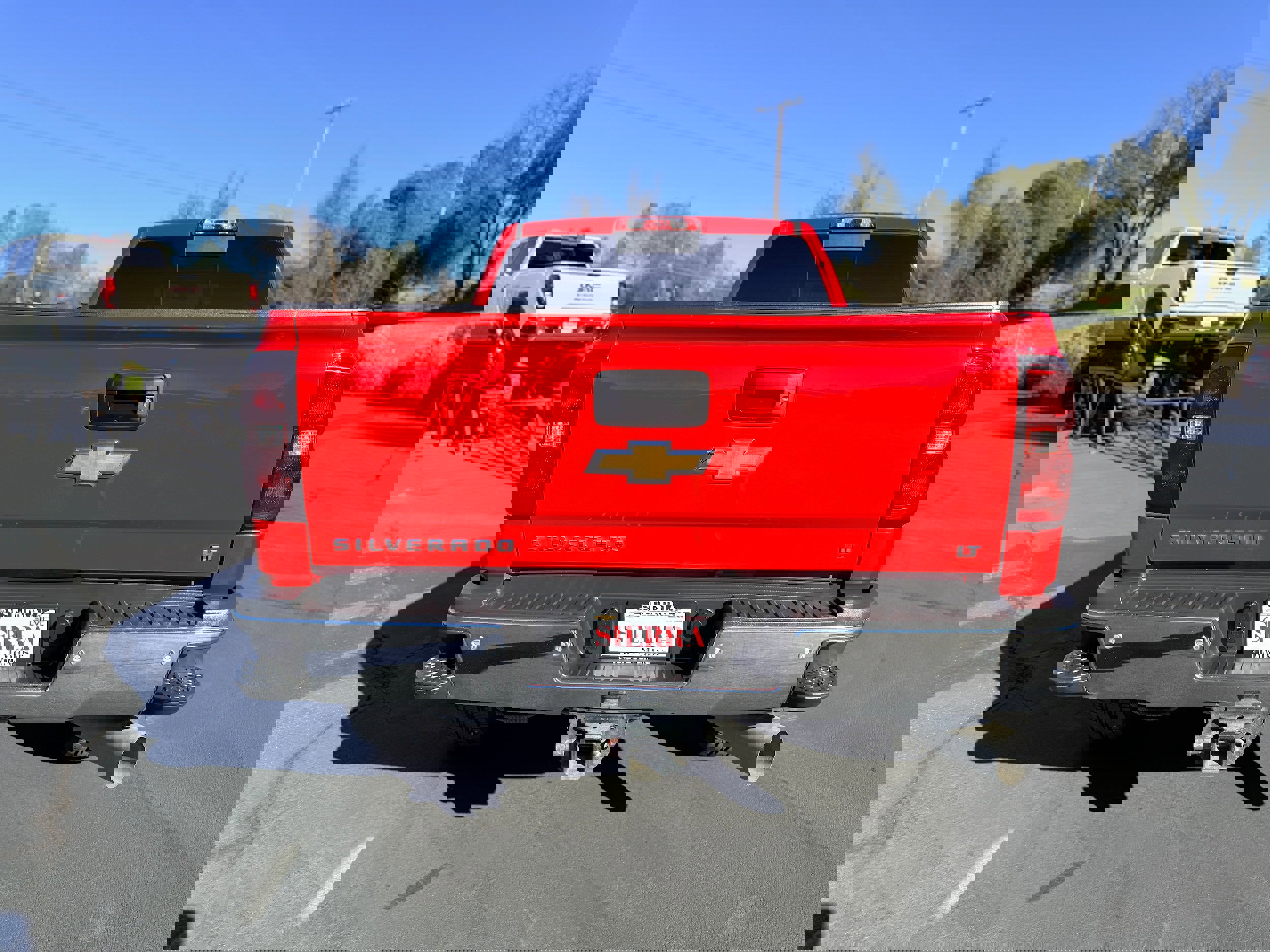 Used 2015 Chevrolet Silverado 2500 LT w/ LT Convenience Package image 7