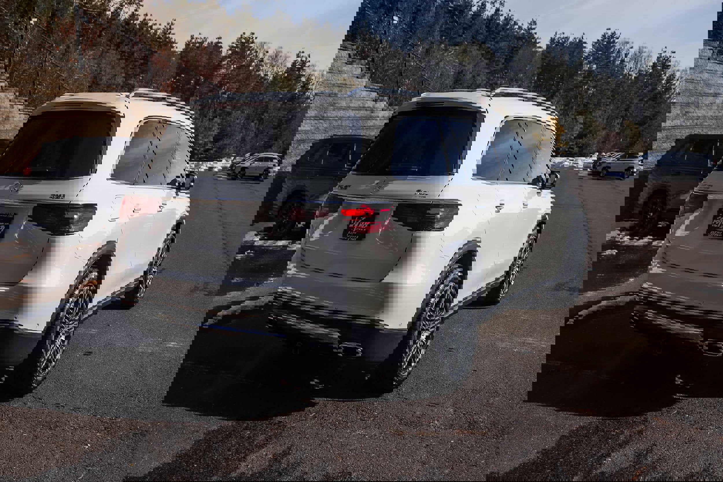 Used 2024 Mercedes-Benz GLS 450 4MATIC image 5