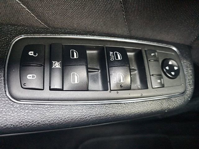 Used 2019 Dodge Charger Scat Pack w/ Navigation & Travel Group image 17