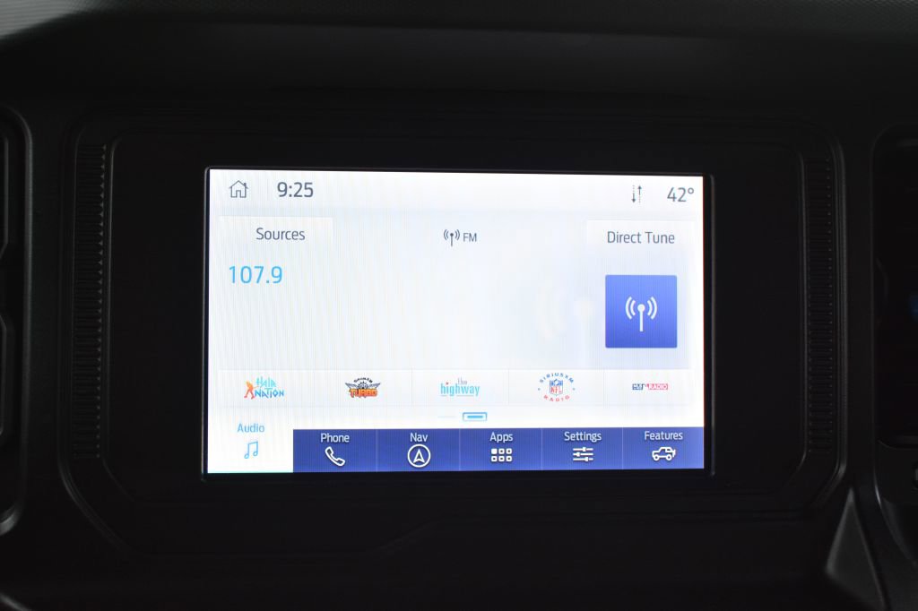 Used 2023 Ford Bronco Black Diamond w/ Sasquatch Package image 16