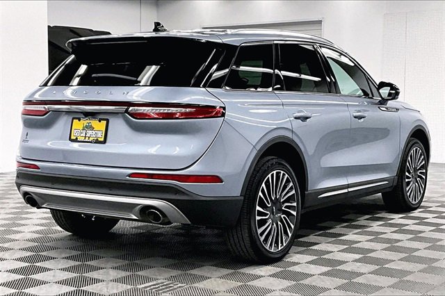 Used 2022 Lincoln Corsair Reserve w/ Luxury Package image 12