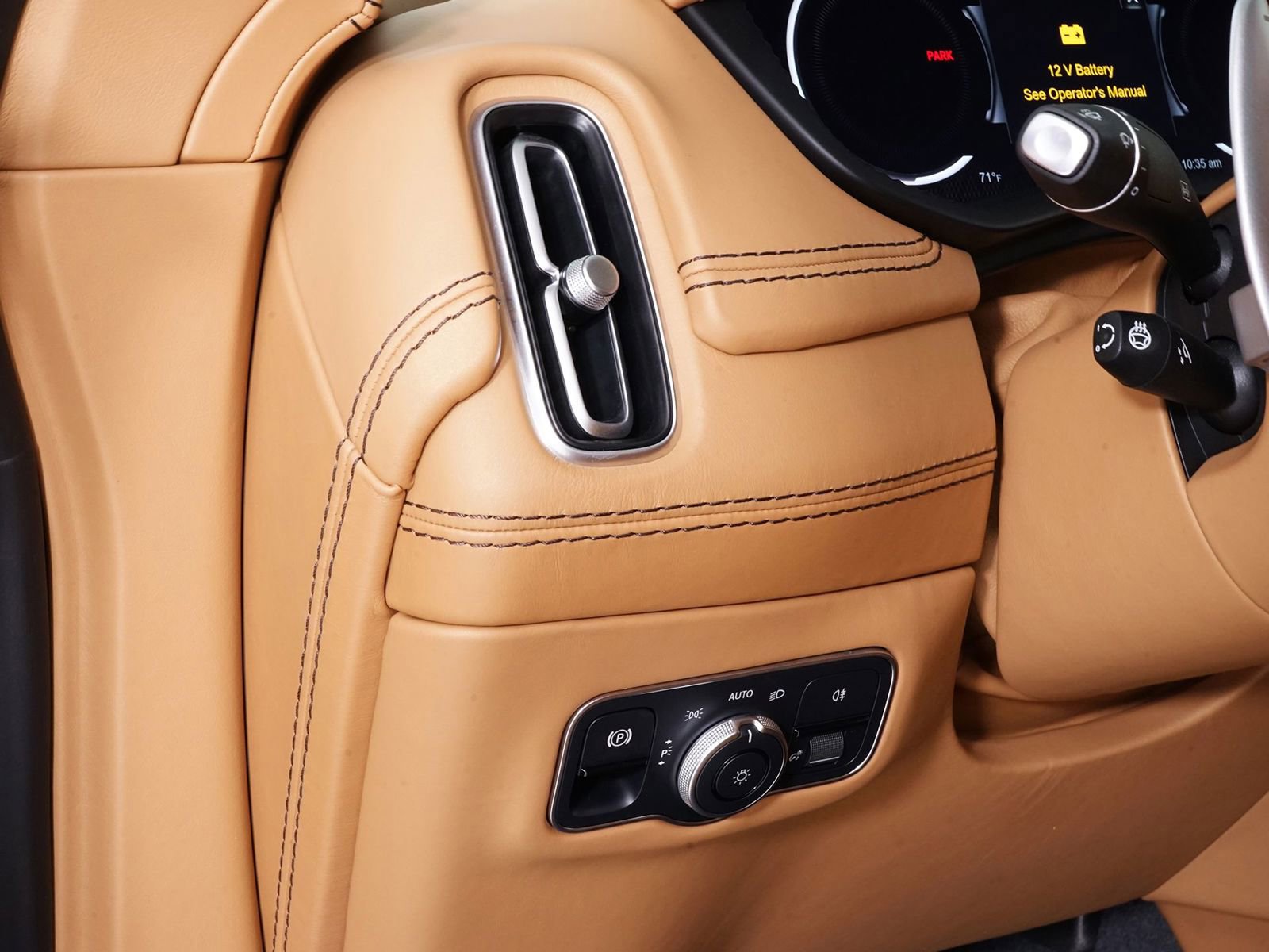 Used 2023 Aston Martin DBX 707 image 33