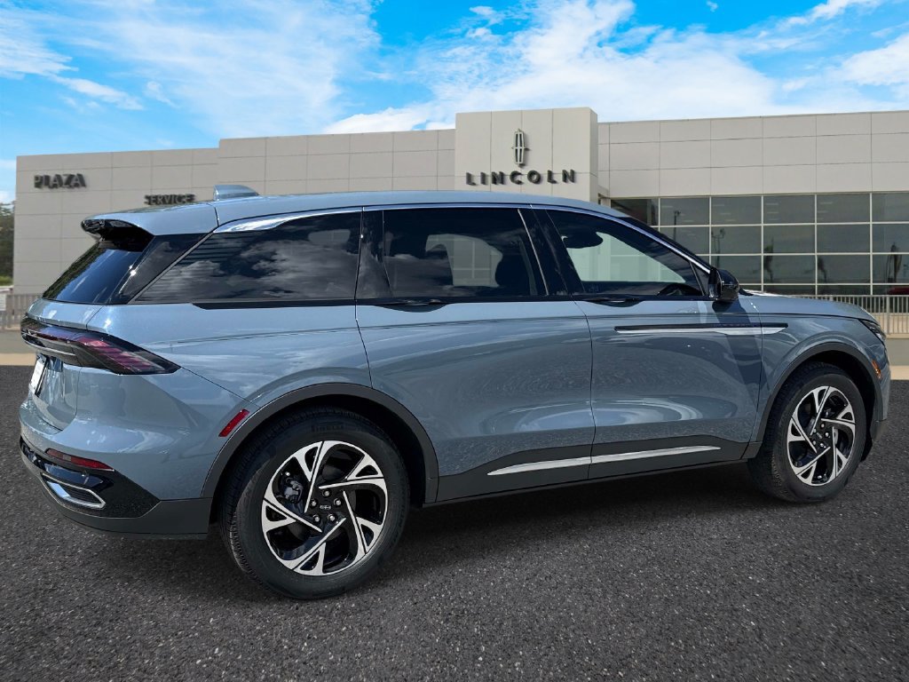 New 2026 Lincoln Nautilus Premier w/ Equipment Group 102A AWD/4WD image 3
