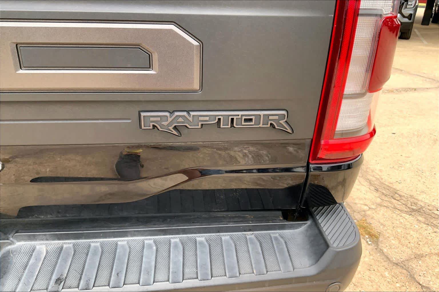 Used 2022 Ford F150 Raptor w/ Equipment Group 801A High AWD/4WD image 10