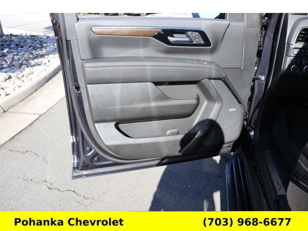 New 2026 Chevrolet Tahoe High Country w/ Sun And Tow Package image 22
