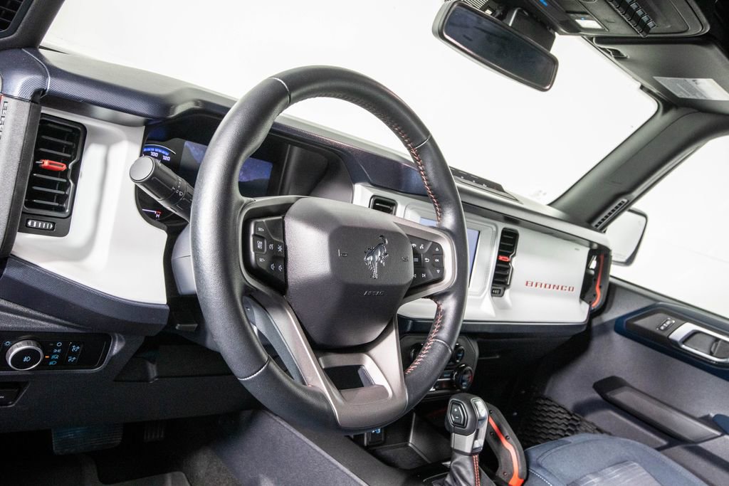 Used 2023 Ford Bronco Heritage Edition image 17