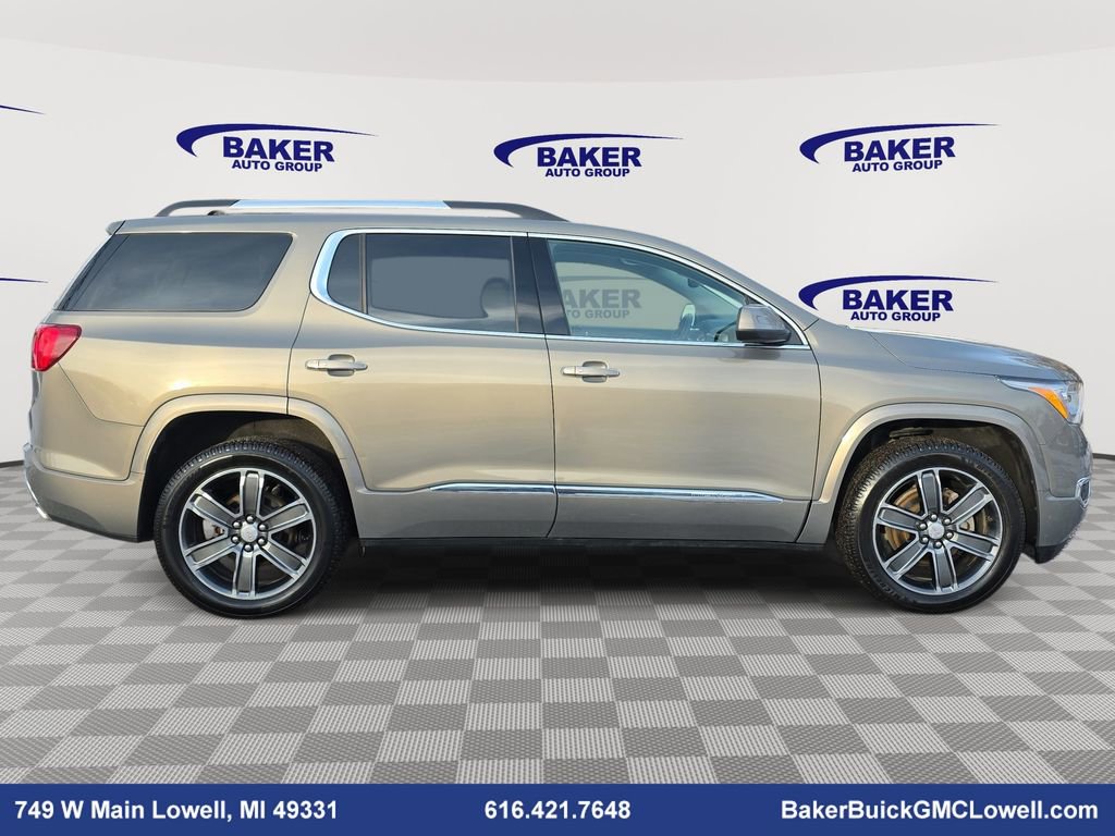 Used 2019 GMC Acadia Denali w/ Technology Package image 4