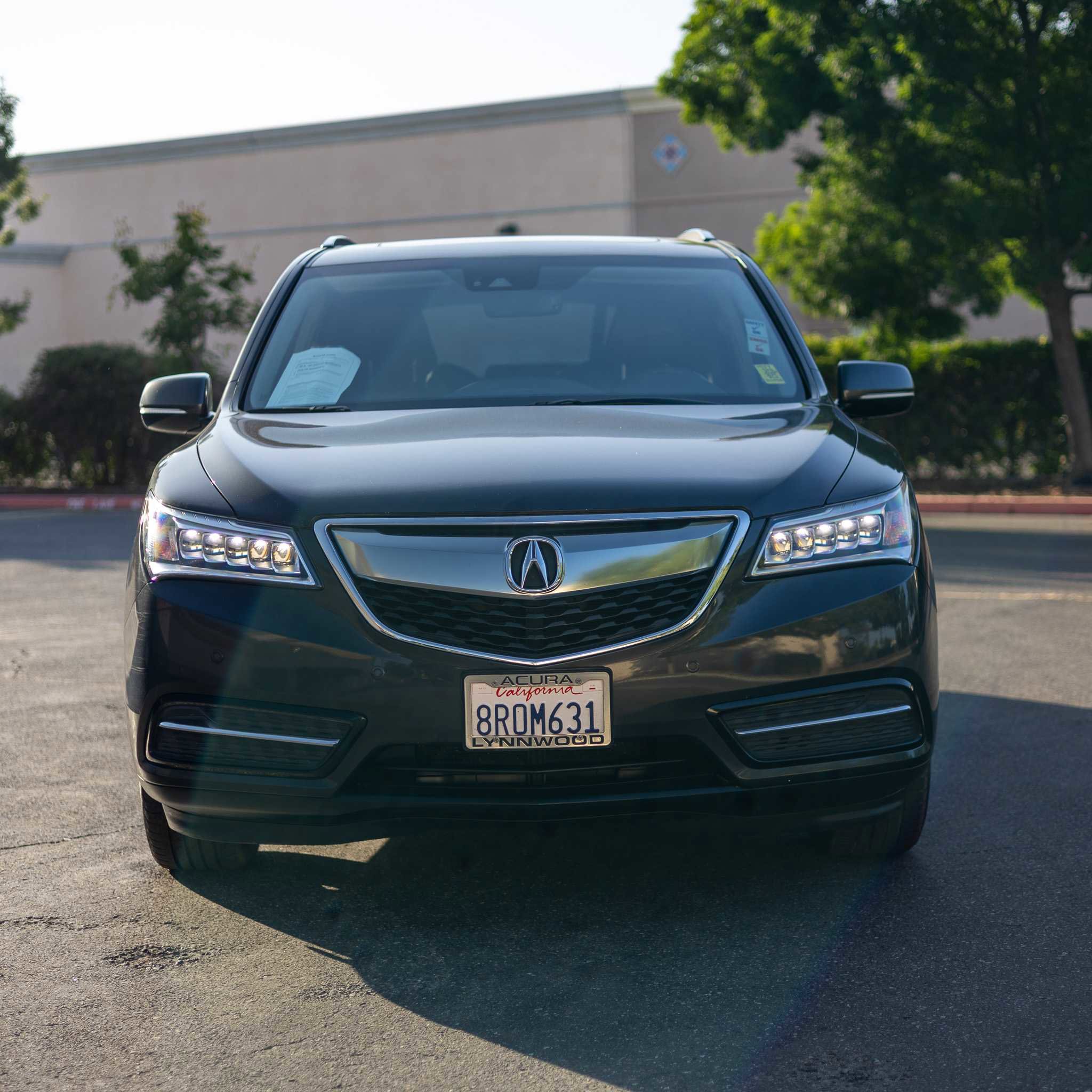 Used 2016 Acura MDX SH-AWD image 2